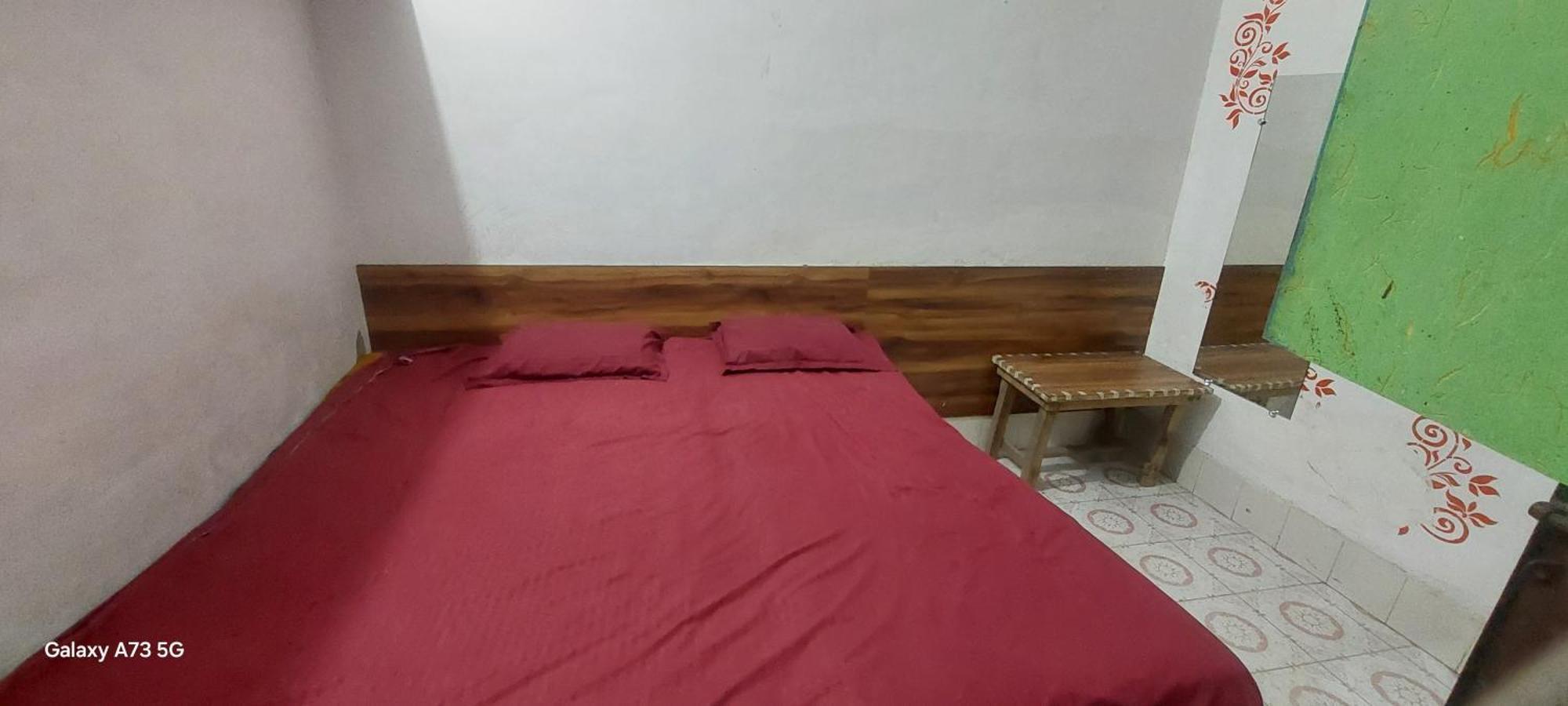 Kanti Devi Seva Sadan Mathura Exterior photo