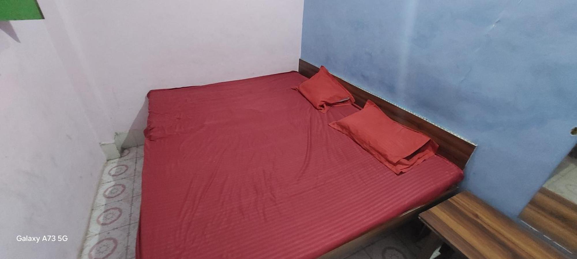 Kanti Devi Seva Sadan Mathura Exterior photo